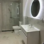 شقة Angjelo *