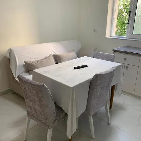 Appartamento Angjelo Sarandë